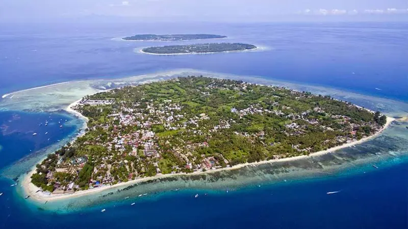 Menyaksikan Pesona Wisata Lombok Terdekat dari Pulau Bali